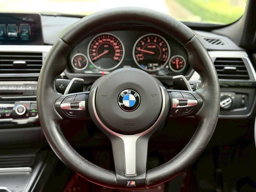 รหัสรถ PJP7676 2017 BMW 330e M-Sport รูปที่ 6