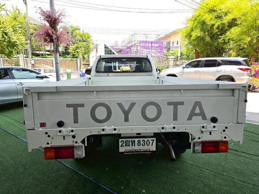 TOYOTA REVO  SINGLECAB ดีเซล  ปี2018 รุ่นนี้กะบะเปิดได้3ด้านคะ เครื่อง2.4cc. เกียร์ธรรมดา  -รถไมล์แท้100%คะ  13