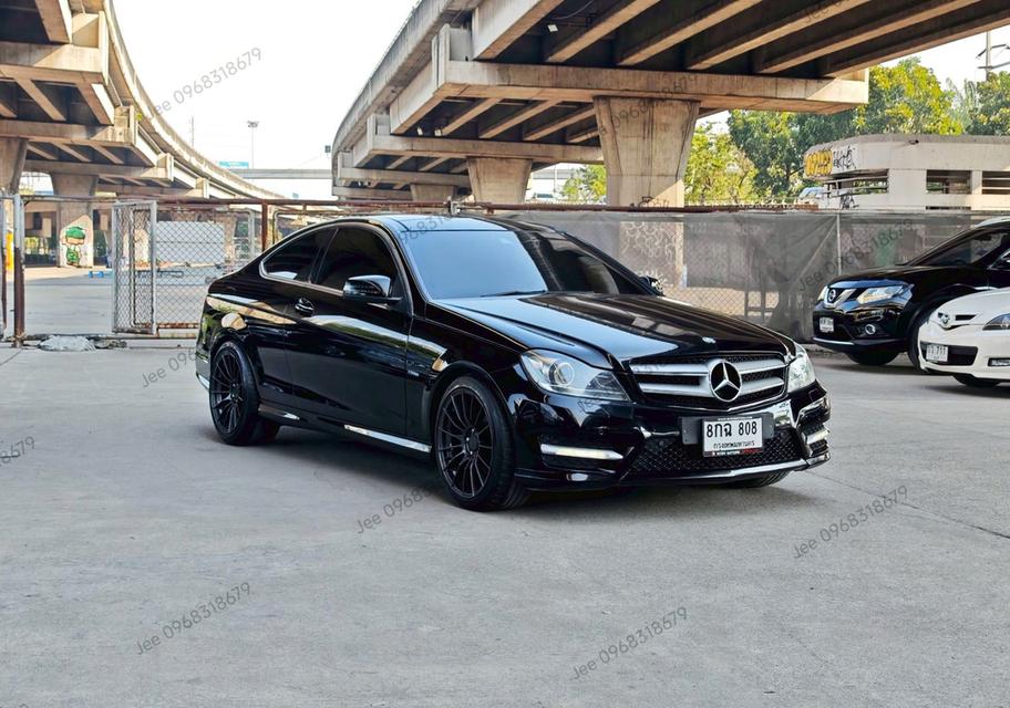 Benz C180 CGI Coupe W204 รถปี 2013