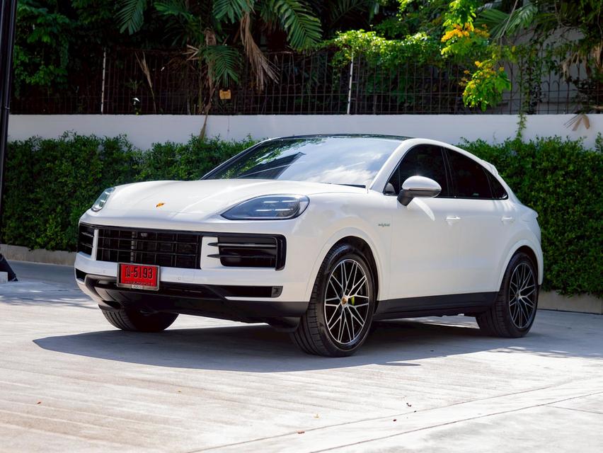 Porsche Cayenne E-Hybrid Coupe āļāļĩ 2024
