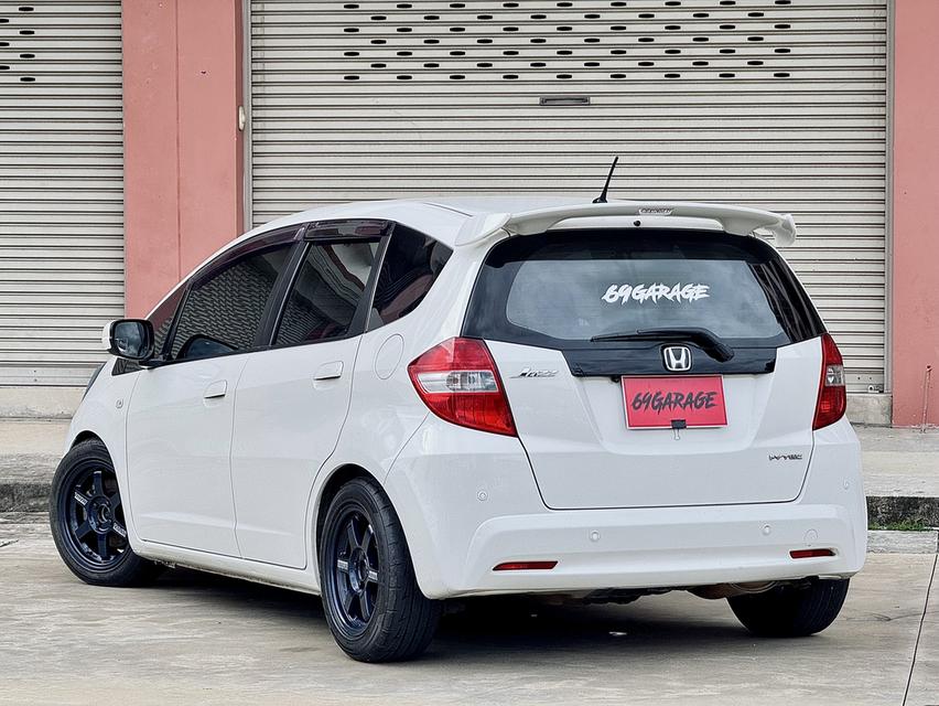 HONDA JAZZ GE 2011 AUTO V IVTEC รูปที่ 4