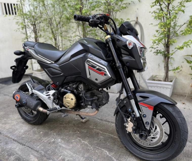 Honda MSX125 สีดำ 3