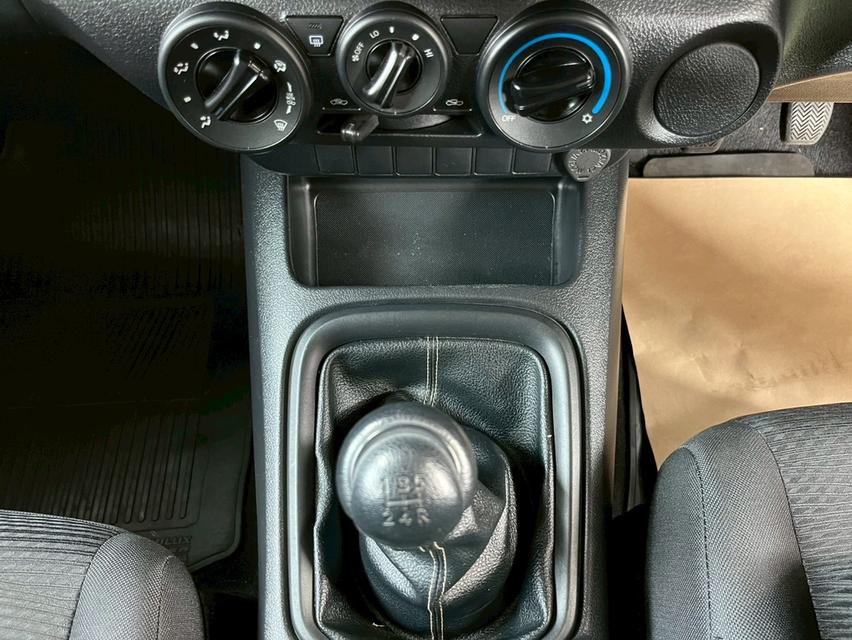 ð TOYOTA REVO SINGLECAB 2.8 J PLUS MT āļāļĩ 2020