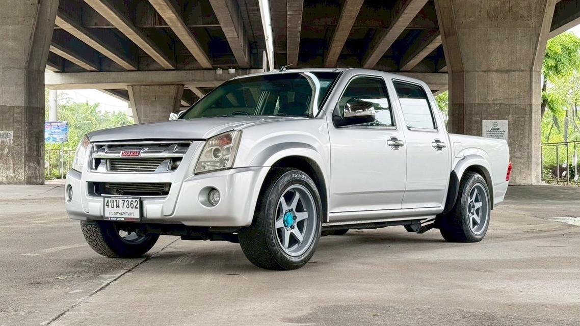 Isuzu D-MAX Double Cab 3.0 AT ปี 2011