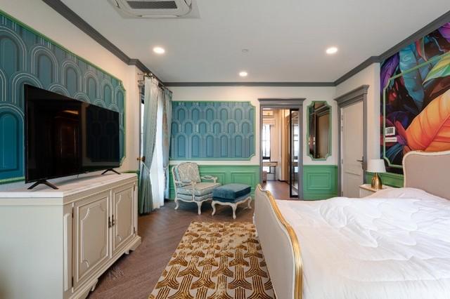 บ้านหรูหลังมุม สไตล์ฝรั่งเศส ใจกลางย่าน New CBD กรุงเทพกรีฑาตัดใหม่ 2