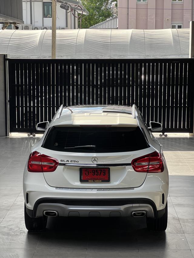 Benz GLA250 AMG 14