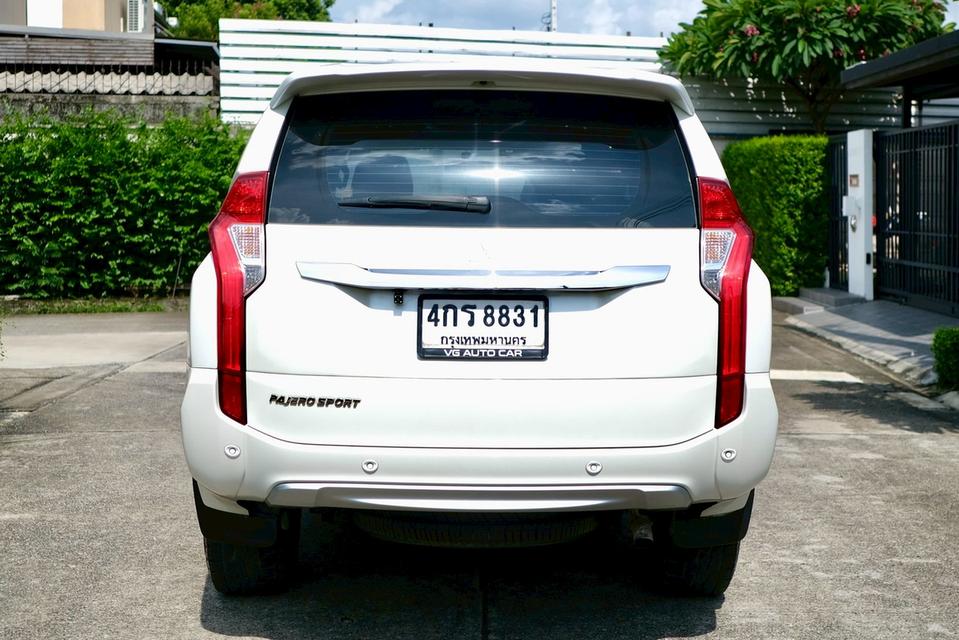 Mitsubishi pajero 2.4 GLS ปี:2015