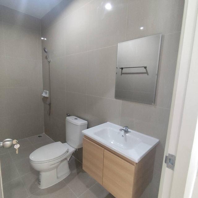 ขายบ้านทาวน์เฮ้าส์ 2ชั้น หมู่บ้านราชพฤกษ์ ลาดกระบัง-สุวรรณภูมิ ฉลองกรุง61  ถนนฉลองกรุง แขวงลำปลาทิว เขตลาดกระบัง กรุงเทพ 17