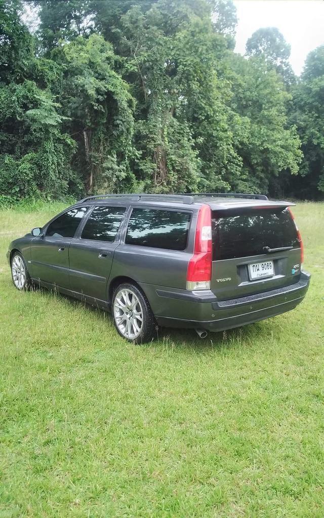 ส่งต่อรถบ้าน Volvo V70 ปี 2005  2