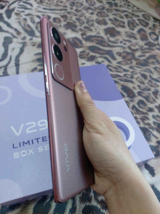 ขาย Vivo V29 เครื่องเดิมๆ 2