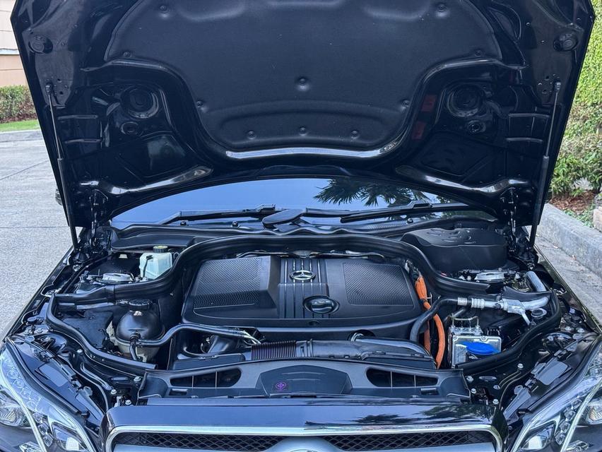 (แจ้งรหัสรถ: AVA3003)🔥 ขาย MERCEDES-BENZ E300 HYBRID AMG DYNAMIC (W212 FACELIFT) ปี 2015 🔥 รูปที่ 14