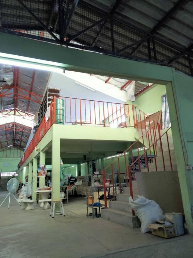 ขายโกดังพุทธมณฑลสาย7 ถนนซอยกว้างรถใหญ่เข้าออกสะดวก ใกล้ตลาด 4