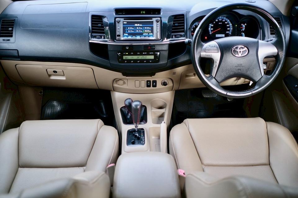 TOYOTA FORTUNER  7
