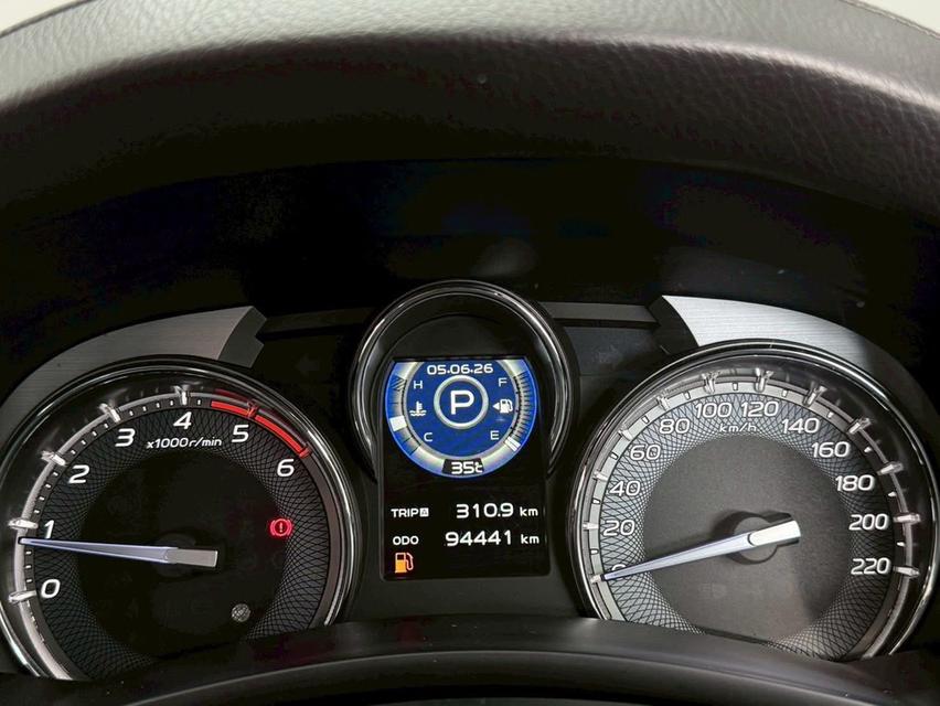 ปี 2019 ISUZU MU-X, 1.9  THE ONYX โฉม ปี13-20 สีขาว เกียร์ออโต้ ประวัติดี เข้าศูนย์ตลอด มือเดียวป้ายแดง รูปที่ 12