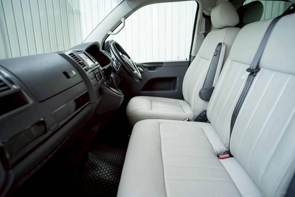 Volkswagen Caravelle 2.0 Bi-Turbo TDi ปี 2012 (จดปี 2013) 14