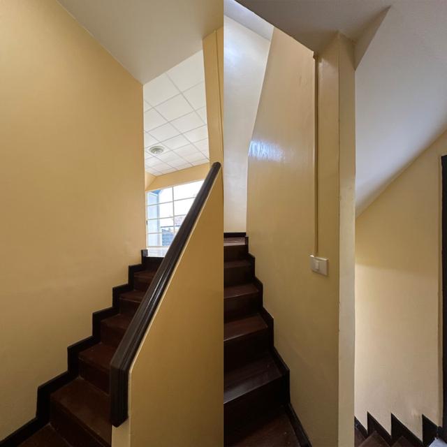 ให้เช่า!! ทาวน์โฮม 3 ชั้น บ้านลูกกอล์ฟ พรีเมี่ยม ( หลังมุมถนนเมน ) ตรงข้ามไม่ชนใคร เมืองทองธานี ปากเกร็ด รีโนเวทใหม่ บ้านพร้อมเช่าทันที 7