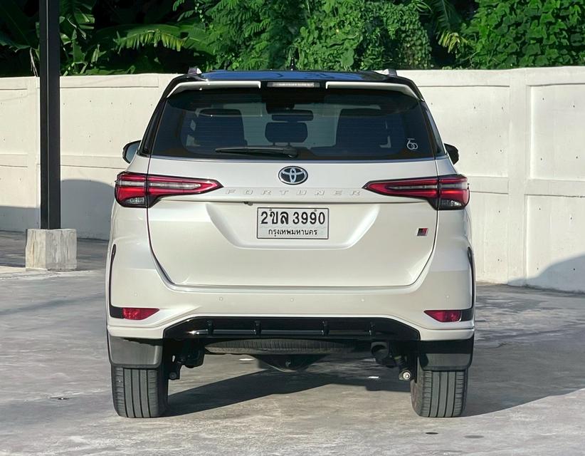 Toyota Fortuner 2.8GR 4wd ปี22