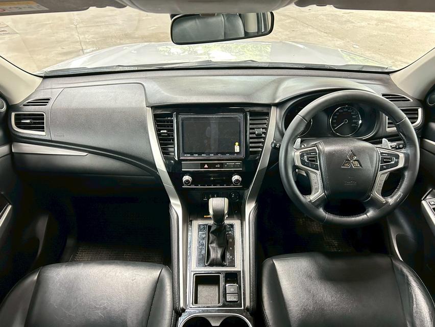 Mitsubishi Pajero Sport 2.4 GT Plus AT ปี 2022 รถสวยมือเดียว ไมล์น้อย 10