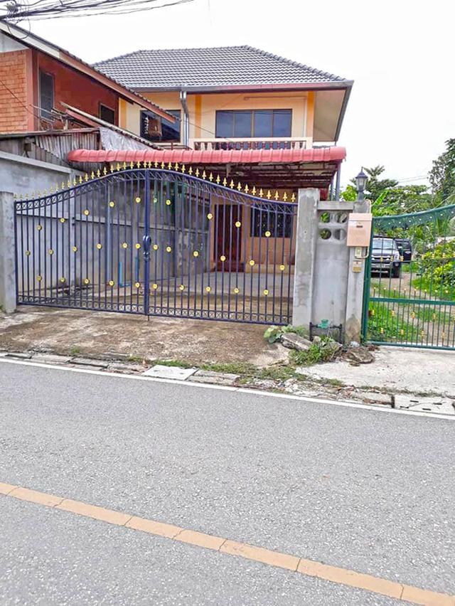 🏠✨ให้เช่าบ้านเดี่ยว 2 ชั้น เฟอร์ครบ ใกล้ตลาด เดินทางสะดวกสบาย อยู่ในเมือง 1