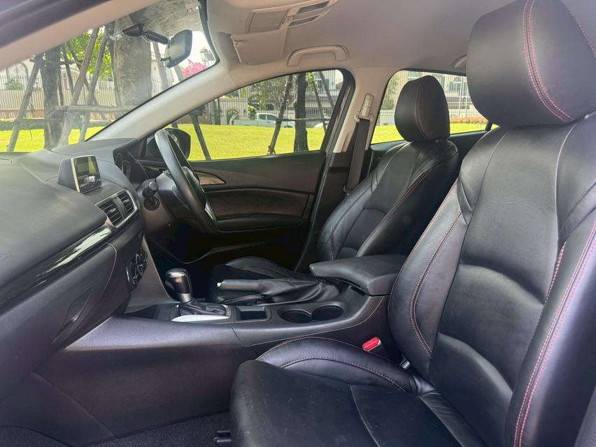 MAZDA3 4DOR  ปี 2016  7
