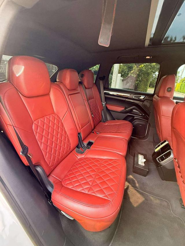 ขาย Porsche Cayenne S 3.0 v6 Hybrid  ปี 2013 แท้  Full Option 10