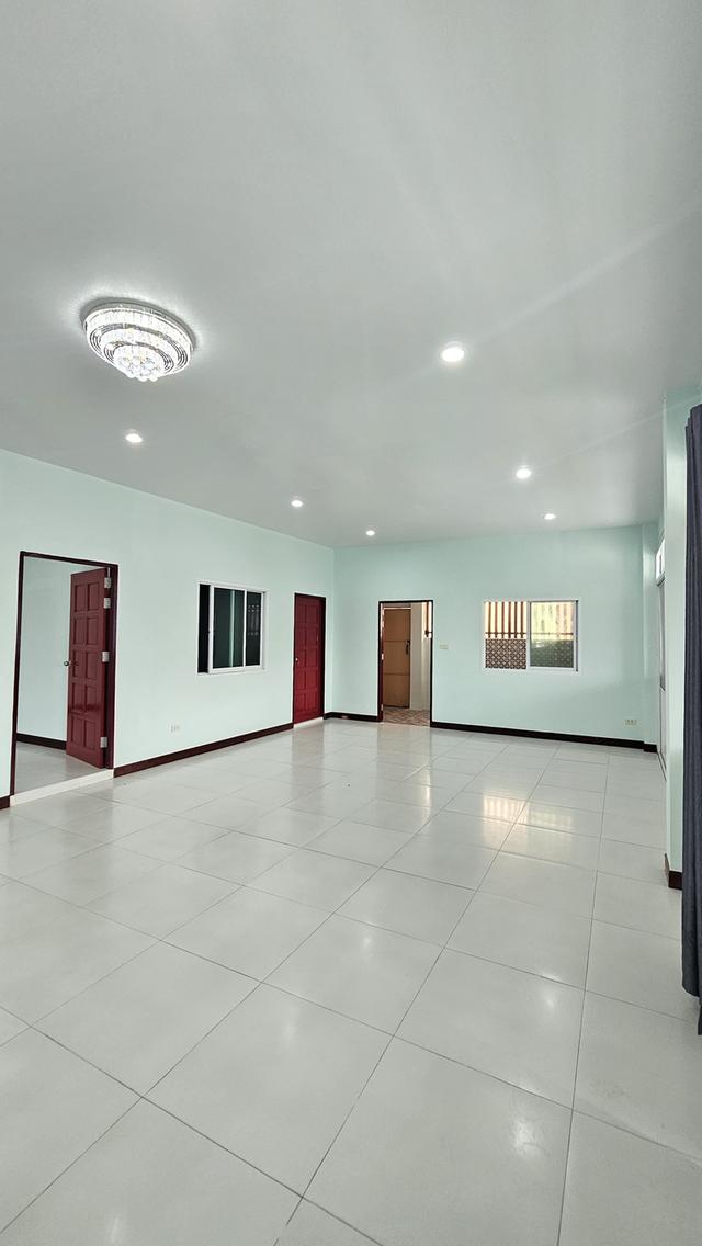 บ้านเดี่ยวพร้อมทำกิจการ​ บ้านบึง​ ชลบุรี 7