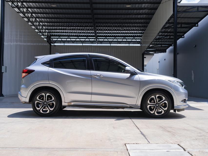 HONDA HR-V 1.8 E-Limited 2017 āļĢāļđāļāļāļĩāđ 7