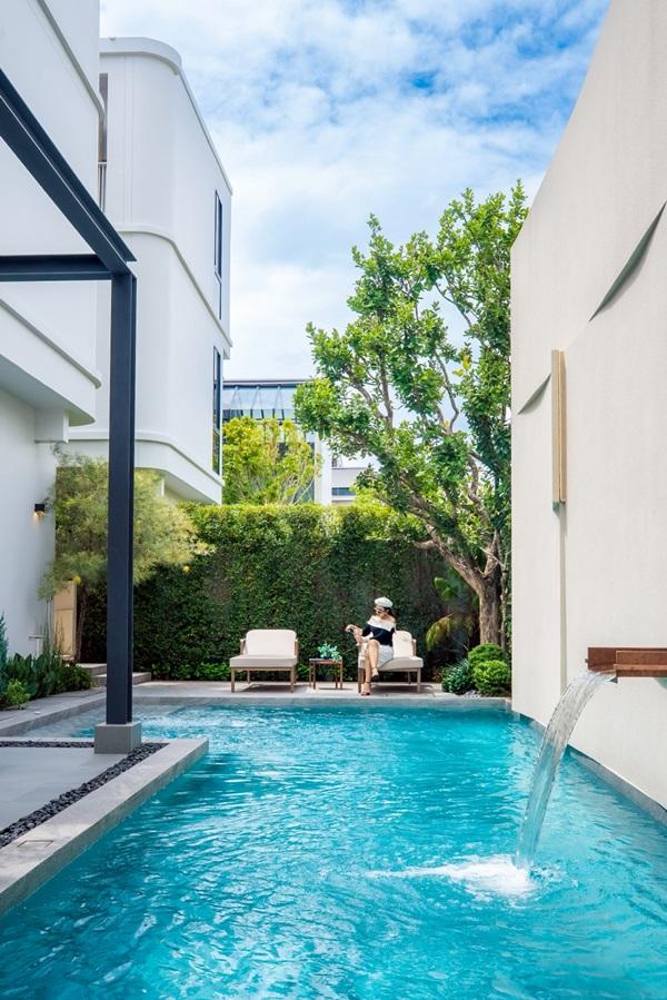 ขาย VIVE Krungthep Kreetha บ้านเดี่ยว 3 ชั้น พร้อมลิฟต์ส่วนตัว 4 ห้องนอน 6 ห้องน้ำ ราคาพิเศษ โทร 0818119186 10