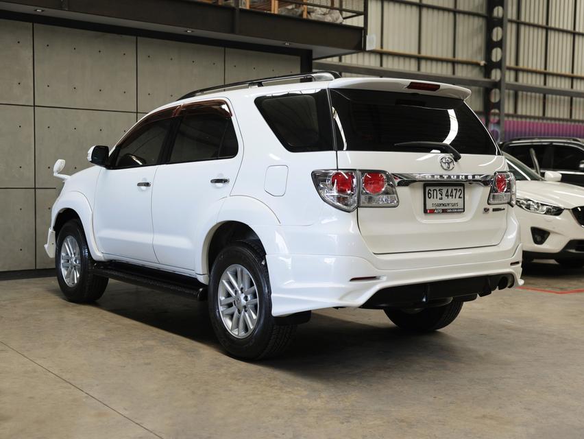 Toyota Fortuner 2.7  14