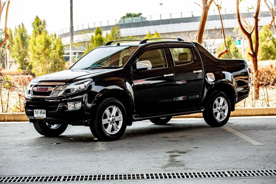 Isuzu D-Max Hi-lander Double Cab 2.5 X-Series สีดำ เกียร์ MT ปี 2013 