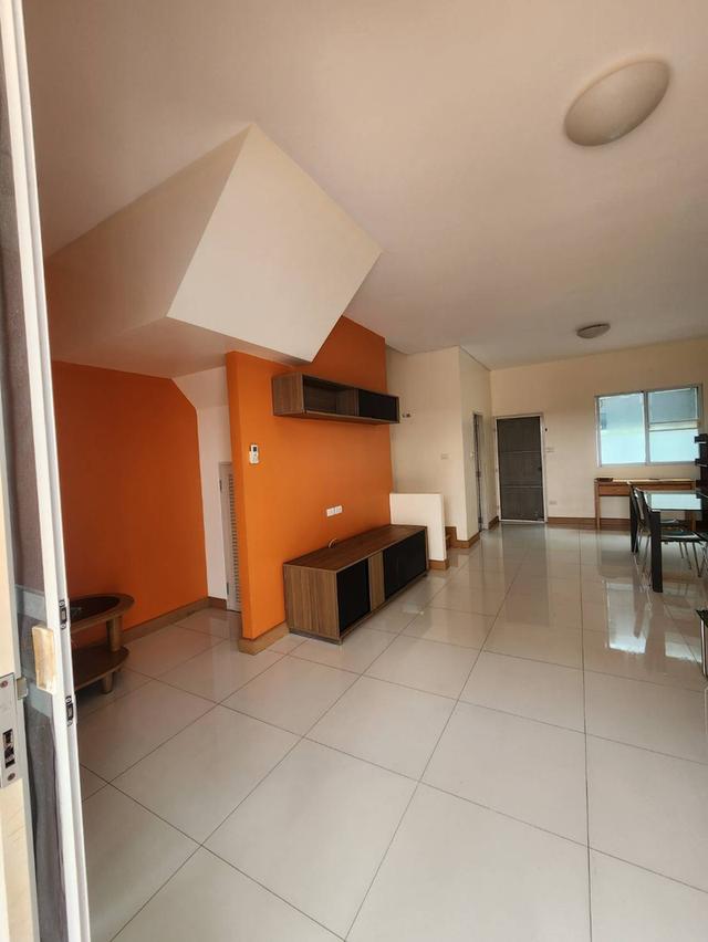 ปล่อยเช่าทาวน์โฮม 2 ชั้น 2