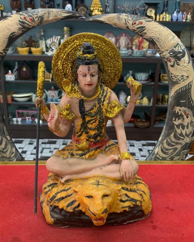 พระศิวะสี่กร เนื้อเรซิน 2