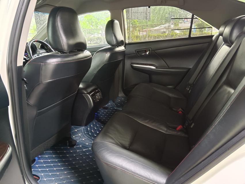 toyota Camry 2.0G extremo 8