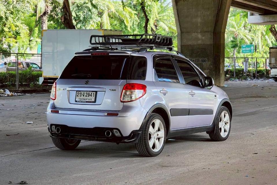 Suzuki SX4 X-Over 1.6 Hatchback AT ปี 2011 เบนซิน เกียร์ออโต้ 4
