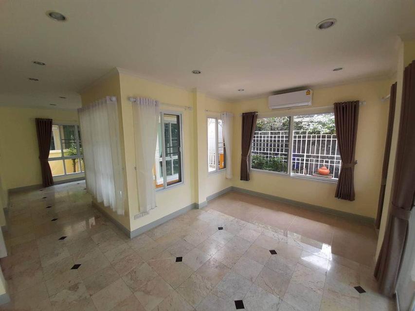 🏡🌟 บ้านเดี่ยวสองชั้นให้เช่า คุ้มค่า ทำเลดี ใกล้ตลาดและห้างสรรพสินค้า พร้อมทุกความสะดวกในการใช้ชีวิต 6