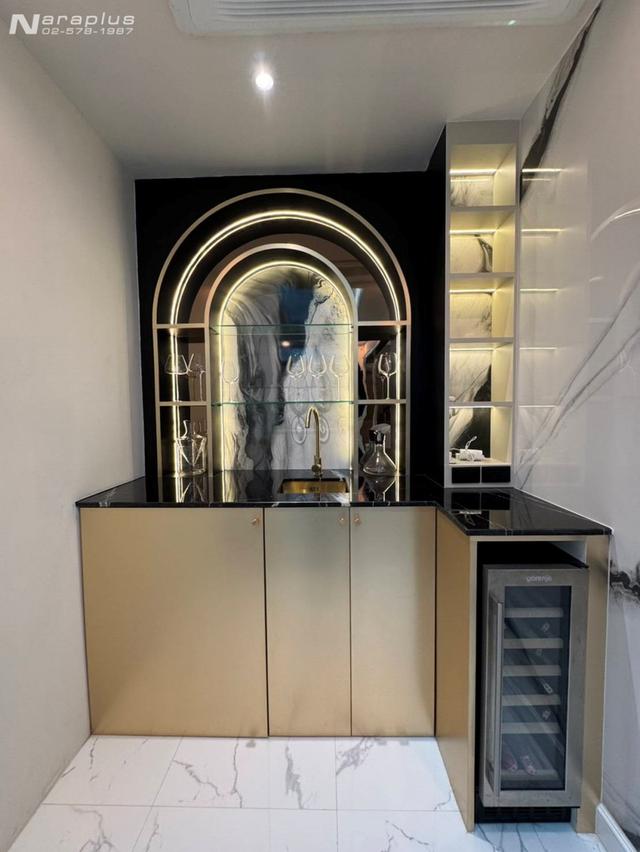 69100586 : ให้เช่าทาวน์โฮม luxury 3 ชั้น หน้ากว้าง 6 เมตร Built-in ทั้งหลัง ขนาด 20.5 ตารางวา หมู่บ้านพาทิโอ วัชรพล-รามอินทรา บางเขน น้ำไม่ท่วม 9