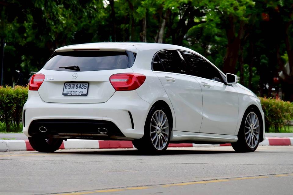 ด่วน Mercedes Benz A180 AMG Dynamic ปี 2016 รถหรูสภาพสวยๆ ราคาประหยัด