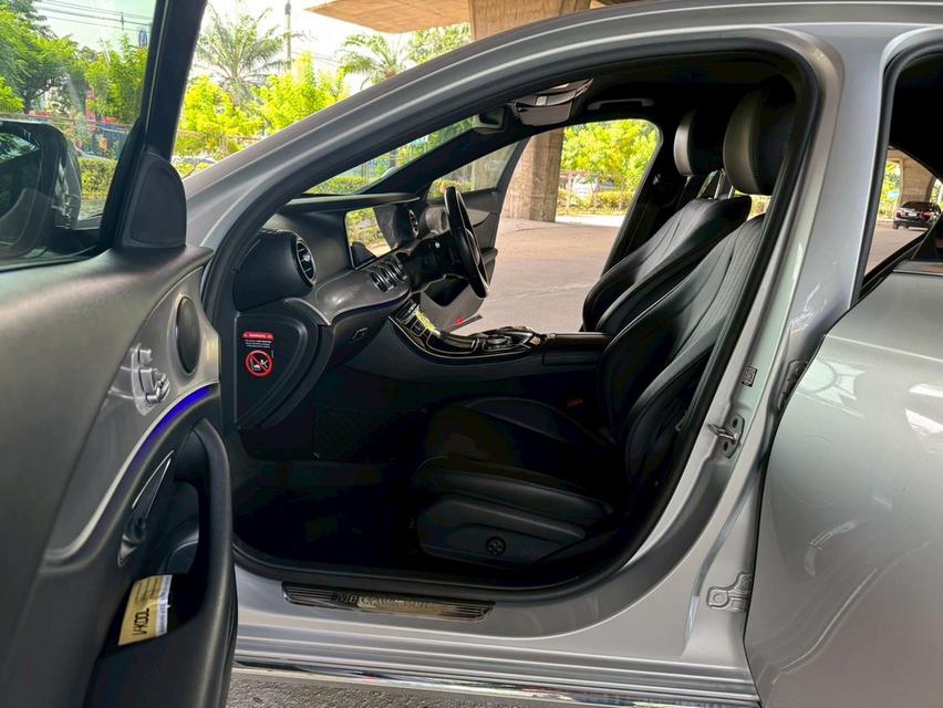 Mercedes-Benz E350e Avantgarde Facelift W213 AT ปี 2019 รถมือเดียว สภาพดี 16