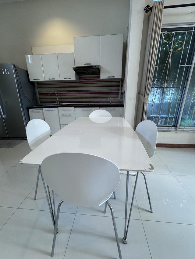 N182 ขายบ้านแฝดชั้นครึ่งบ้านหลังมุม พร้อมเฟอร์ หมู่บ้านสินทรัพย์ 2 ถนนรังสิตนครนายกคลอง 4 บ้านหลังมุมน่าอยู่ตกแต่งแนวสวนแบบธรรมชาติ มีพื้นที่ข้างบ้าน 16