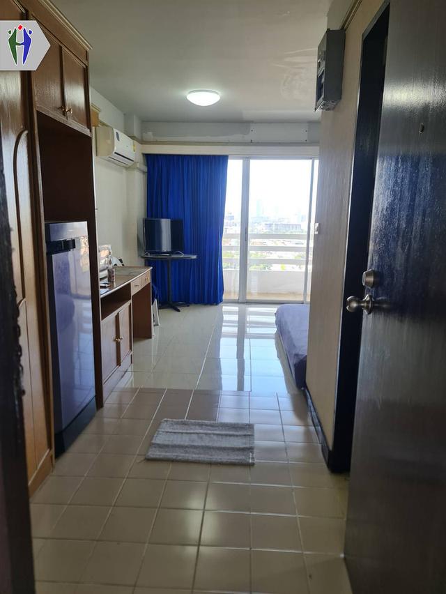 ให้เช่าคอนโด 5,500 บาท ติดชายหาดจอมเทียน พัทยา 4