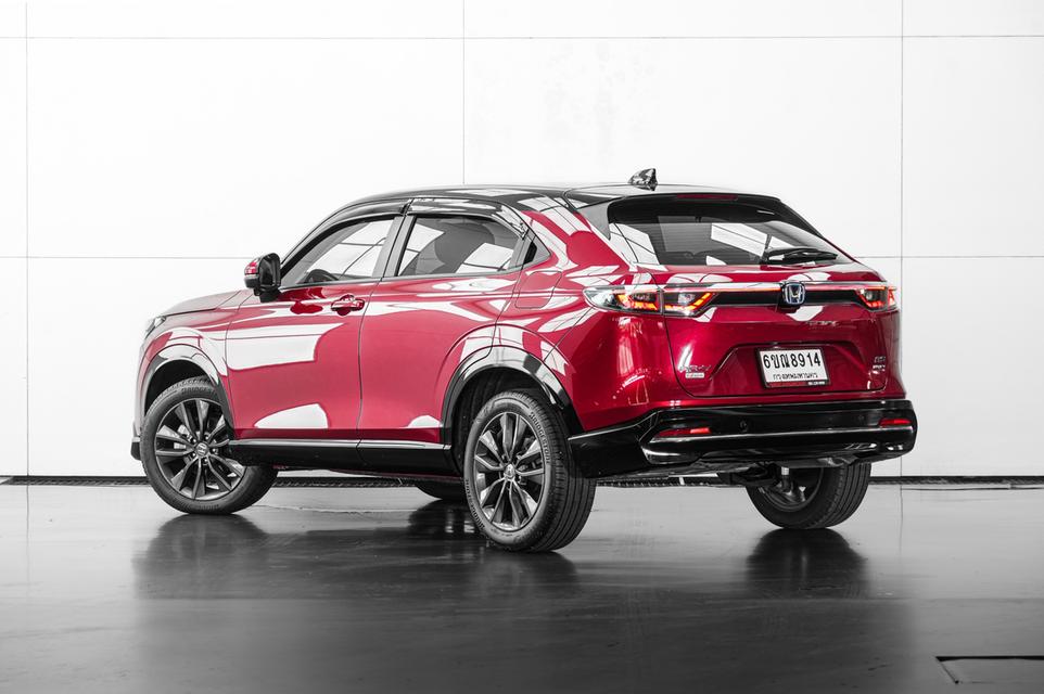 2024 HONDA HR-V 1.5 e:HEV RS SUV AT สีแดง-ดำ ไมล์ 30261 กม.