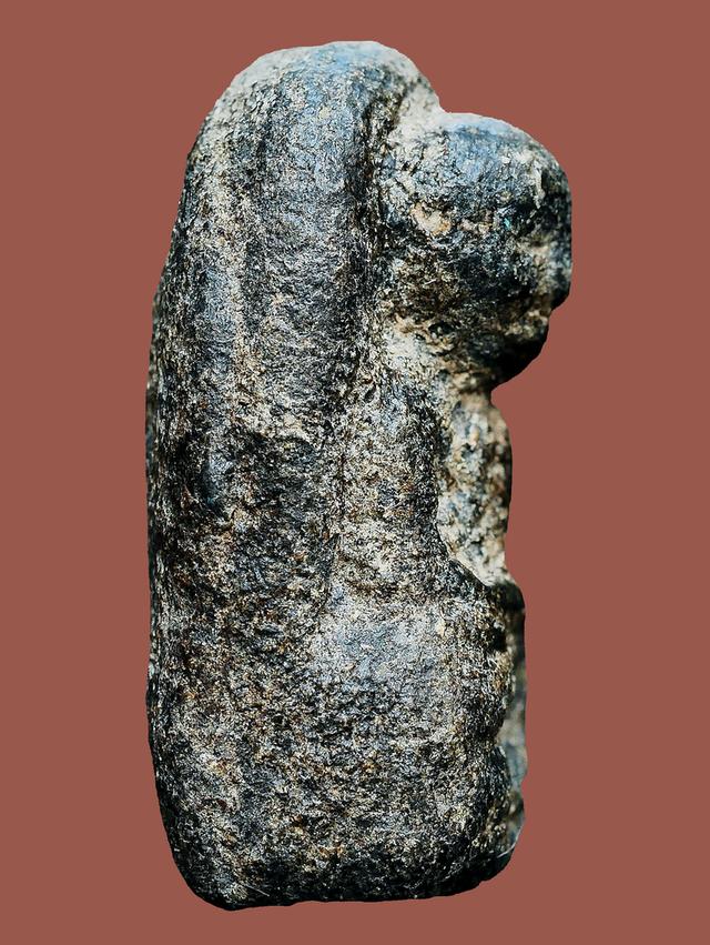 พระหลวงปู่ทวดเนื้อว่าน รุ่นแรก วัดช้างให้ พิมพ์พระรอด ปี 2497....เก่าๆ 4