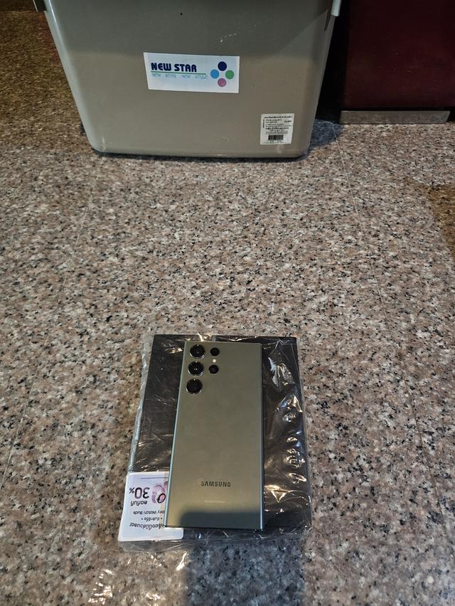 ขายๆๆๆถูกSamsungS23Ultra 512กิ๊กRam12สีใหม่หายาก Green สูนTrueสภาพสวยการใช้งานดีเยี่ยมทุกๆฟังชั่นเครื่องรีสโตได้ตลอดไม่มีติดแอคเค้าใดๆคับ  สภาพ: 97% 2