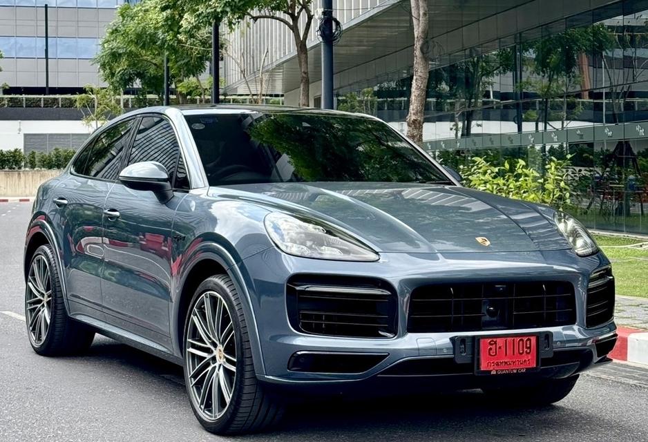 Porsche Cayenne E-Hybrid Coupe