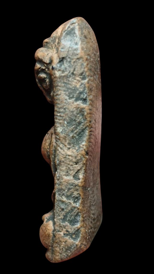 พระผงสุพรรณ เนื้อสวยเก่าพระบ้านเก่าเก็บ 4