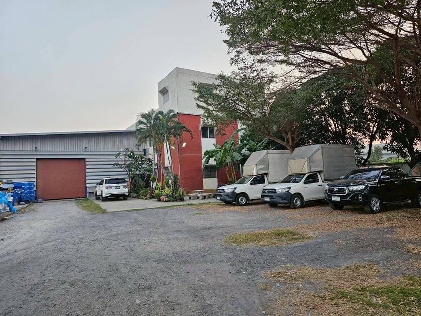 ขายที่ดินซอย จตุโชติ 4 แขวงออเงิน เขตสายไหม กรุงเทพ ใกล้ทางขึ้น-ลงทางด่วน ทั้งสุขาภิบาล5 และจตุโชติ  เนื้อที่ 1 ไร่ราคา 25 ล้านบาท 10