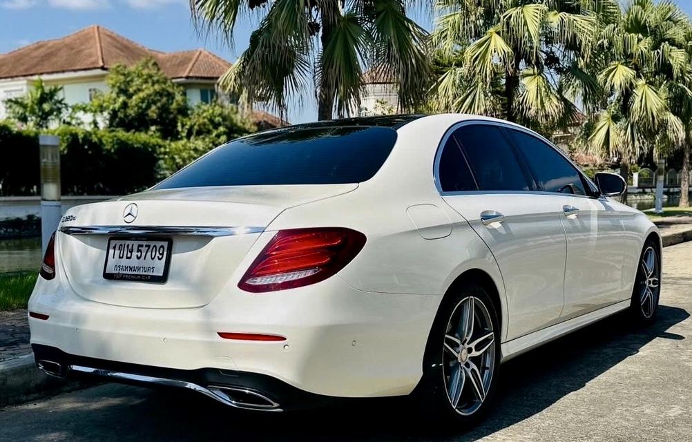 Mercedes-Benz E220d AMG (W213) 2