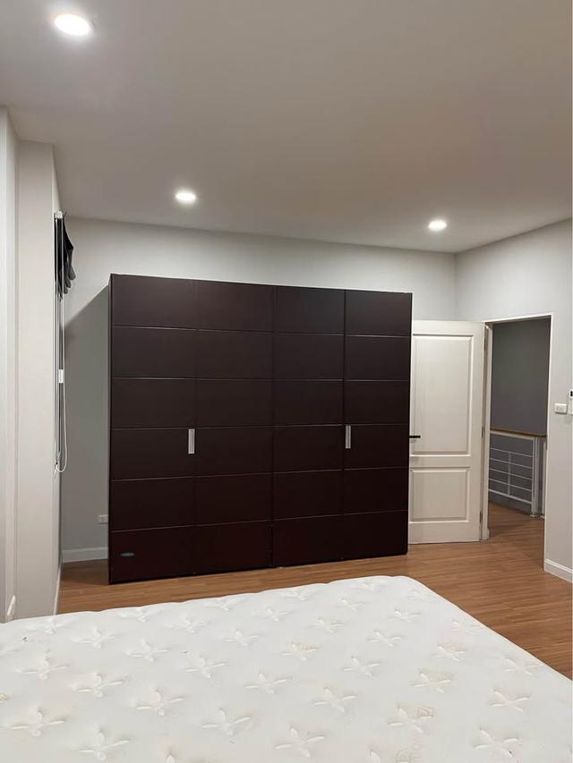 หมู่บ้านมัณฑนา ( ซ.กรุงเทพกรีฑา 7 หรือเข้าทางรามคำแหง 60) ให้เช่า 50,000 19