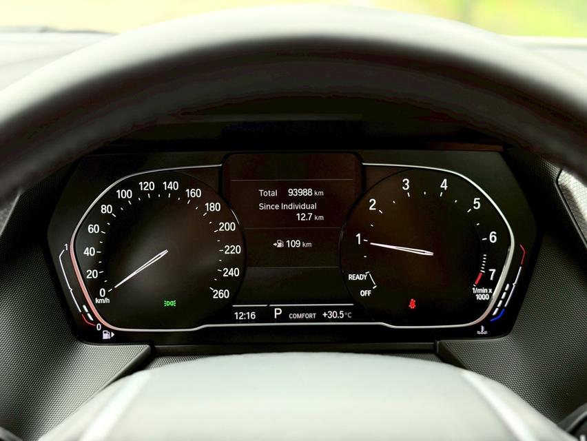 รหัสรถ PJP8552 2022 BMW 220i Gran Coupe Sport  6