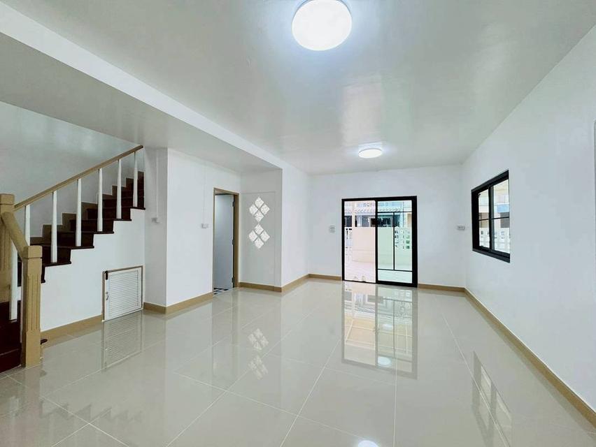 หมู่บ้านพฤกษา10 10